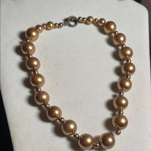 Elegant Gold Beaded Necklace - Picture 2 of 2